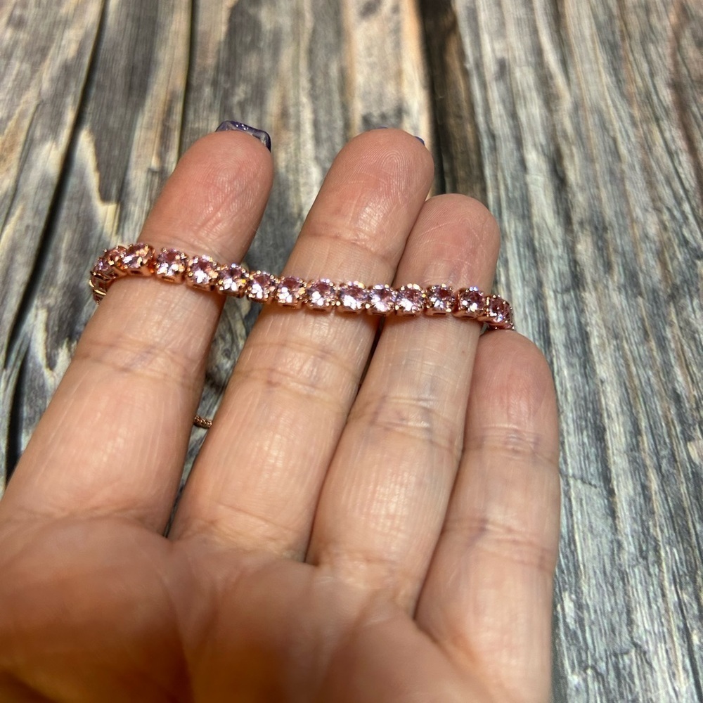 14k Gold-pl 8ct Pink Topaz Tennis Bracelet NWOT - Picture 2 of 3